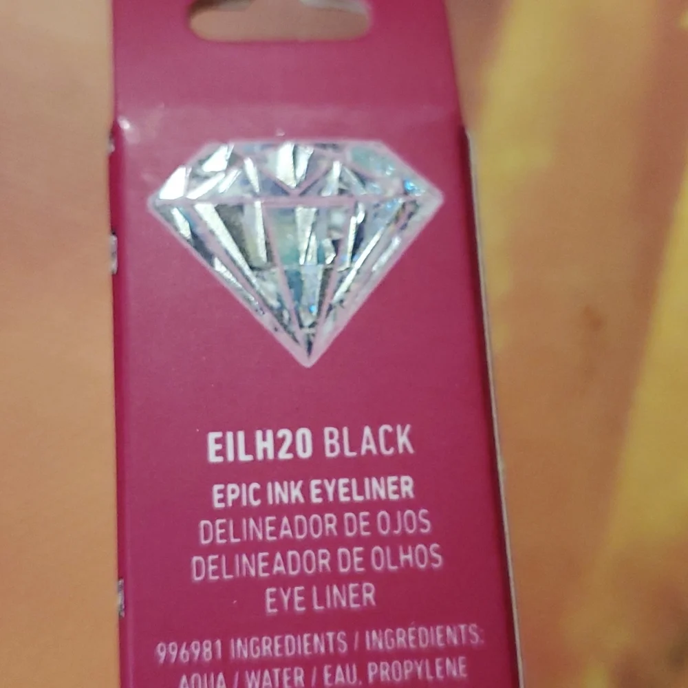 NYX Diamond Eyeliner Black